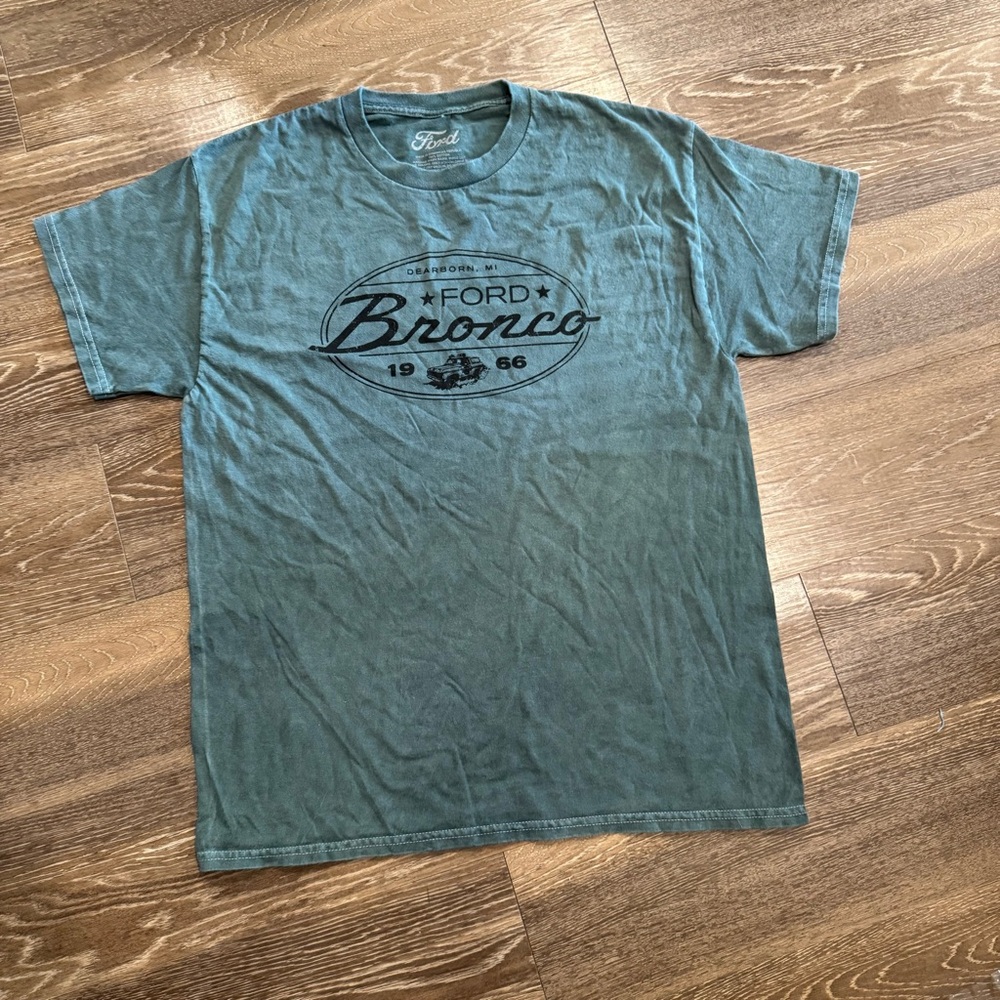 Ford Bronco Vintage inspired Green T-Shirt- size L (read description) - Picture 2 of 6
